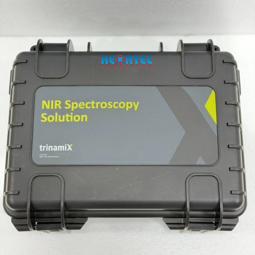 Sale trinamiX Mobile NIR Spectrometer SYS-IR-R-P Portable Kit With Case Used