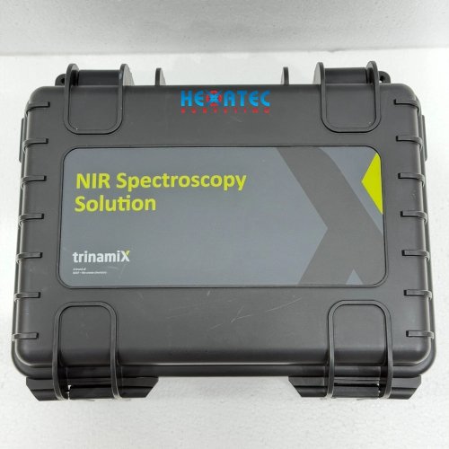 Sale trinamiX Mobile NIR Spectrometer SYS-IR-R-P Portable Kit With Case Used